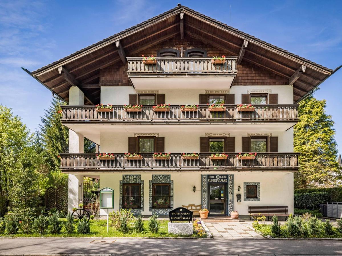 Hotel Am Rupertuspark Bad Reichenhall Exterior foto